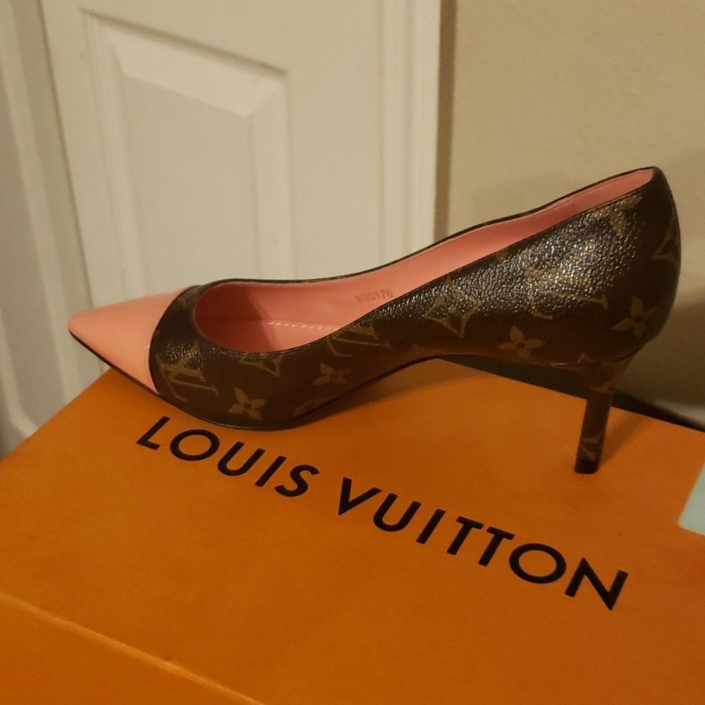 Louis Vuitton  Shoes